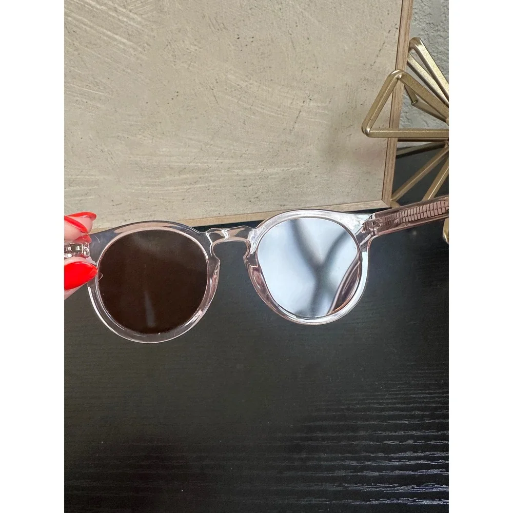 Bonnie Clyde Hill Sunglasses Pink Translucent Round Frame 50 22 145